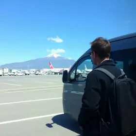 Transfer do aeroporto para Santiago vale a pena? Análise para turistas